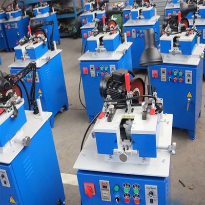 Equipo de soldadura automática de dientes de tamaño de rueda de 152 mm para la molienda de cuchillas de sierra bimetales