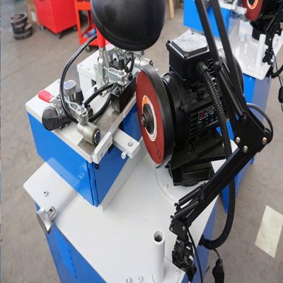 Equipo de soldadura automática de dientes de tamaño de rueda de 152 mm para la molienda de cuchillas de sierra bimetales